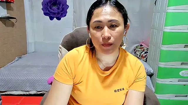 Filipina_Desire webcam