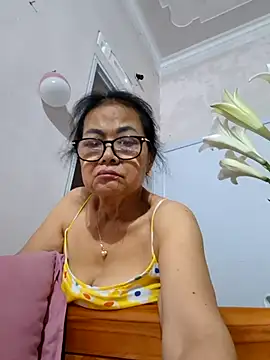 Hotestlove webcam