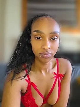 Hazel_Dollxx webcam