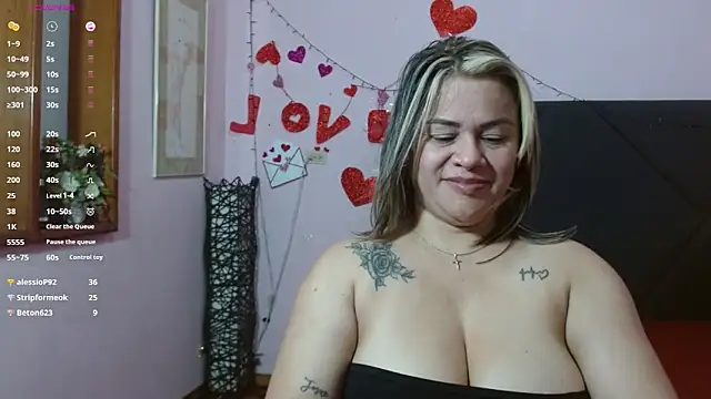 pamela_echeverria webcam