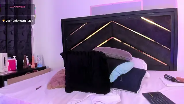 april_jones05 webcam