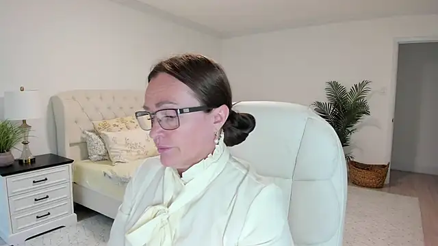Vika73 webcam
