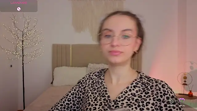 Real_cutie1 webcam