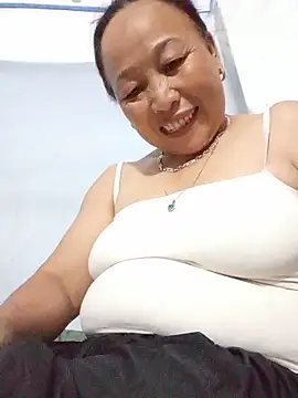 heesuu11 webcam