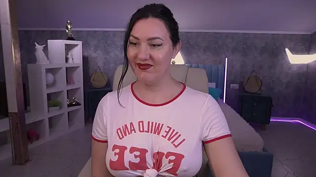 VelvetLuck webcam