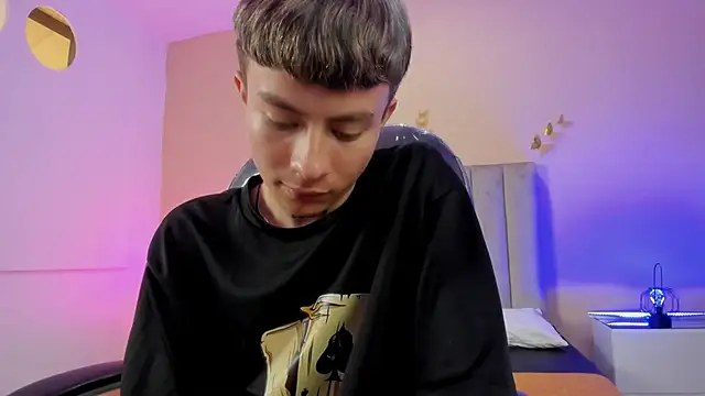 Nascary_Fox webcam
