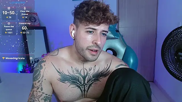 Ares_blue webcam