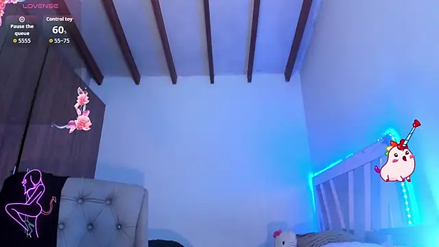 SkyeGabbyRose webcam