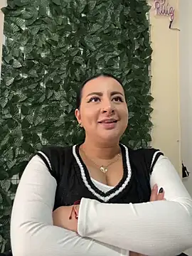 Abril_Luv webcam