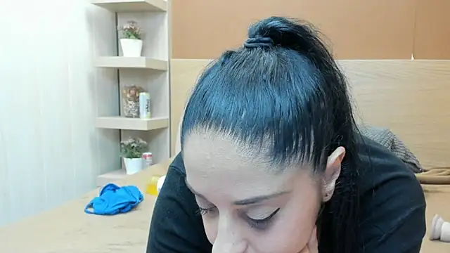 PinkyTwerkyX webcam