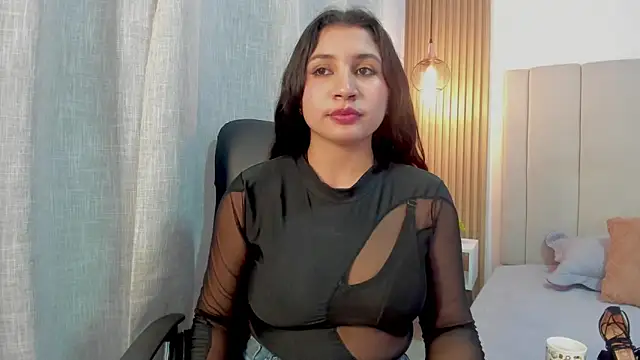Victoria_Rosee webcam