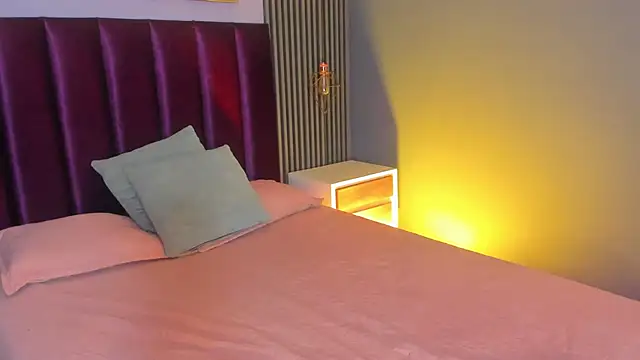 LauraAristizabal webcam