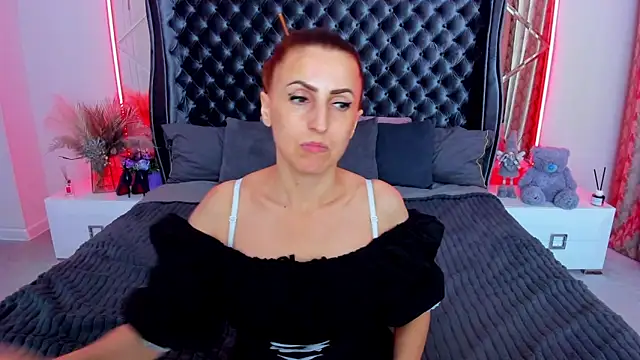 Rebecca_Diamond webcam