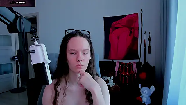 Goddess_of_Fertility webcam