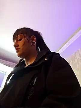 _sharlotte777 webcam