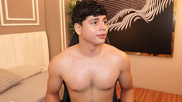 Ethan_occonor live sex cam