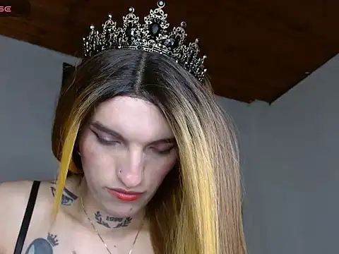 Scarlett_crastrawberry webcam