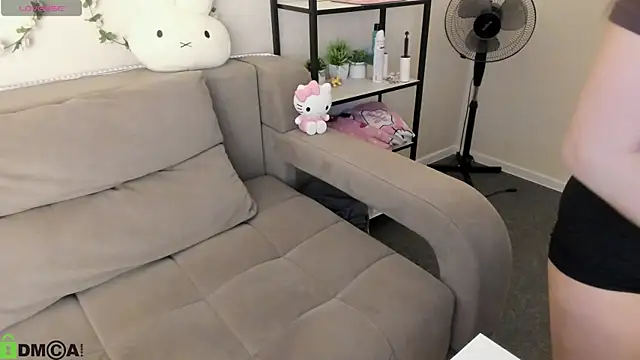 Eva_Cutties webcam