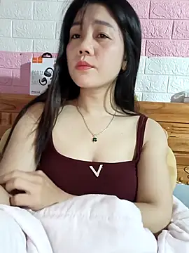 ngocmai_lazdy - Ngocmai_lazdy's free webcam - UK Sex Cams