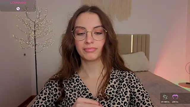 Real_cutie1 webcam