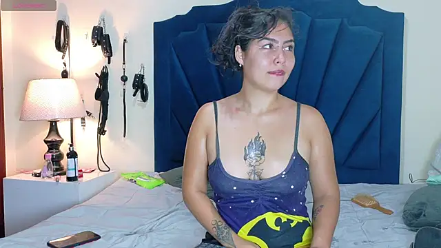RoxyandAron2 webcam