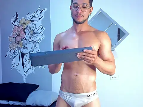 Nolan_joness webcam