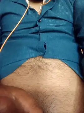 HotDesiboy122 webcam