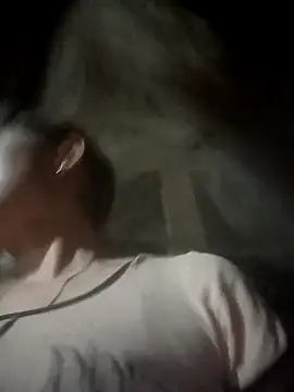 Momo-biki webcam
