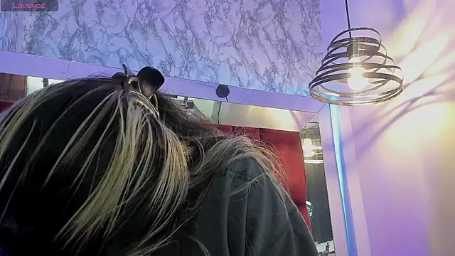 Dahiana_Dmour_ webcam