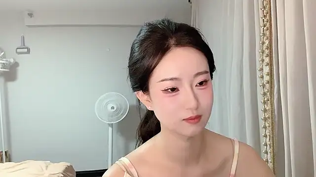 1X-yiyi webcam