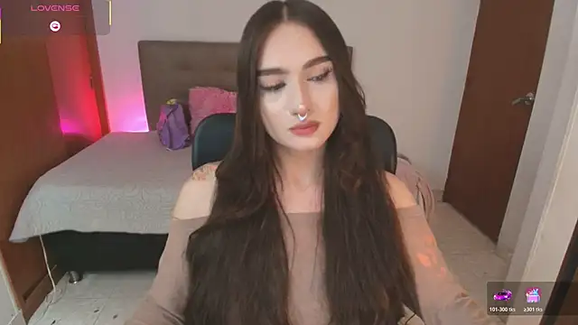 Miley_Baker webcam