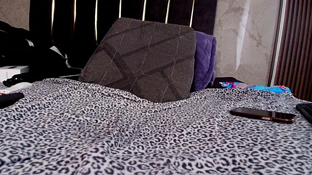Abril_Luv webcam