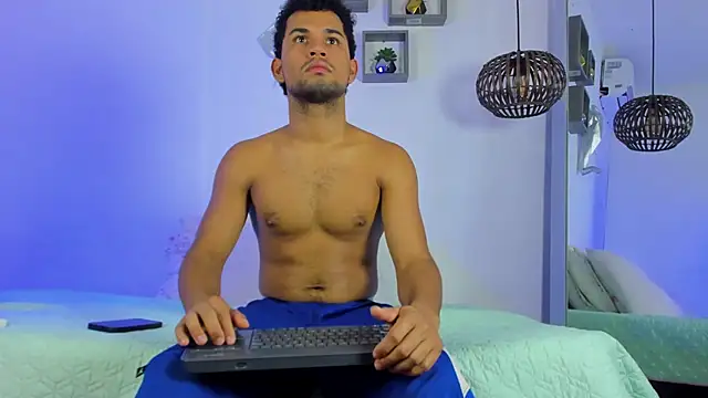 xhj_gambaru - Xhj_Gambaru's free webcam - UK Sex Cams