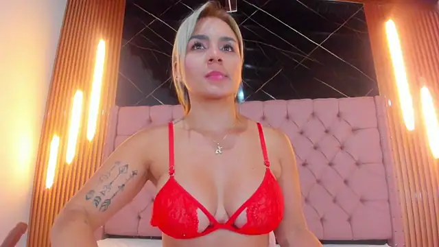 AinaPink webcam