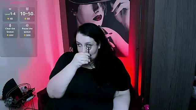QueenOfHaze webcam