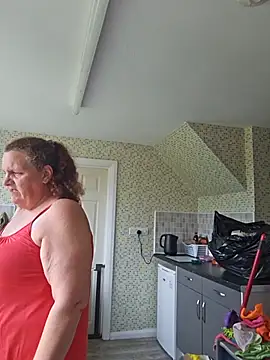 MissQueenBeex webcam