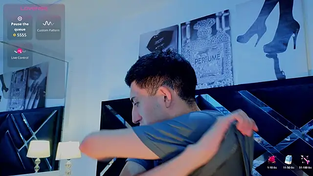 Un_Sluttyy webcam