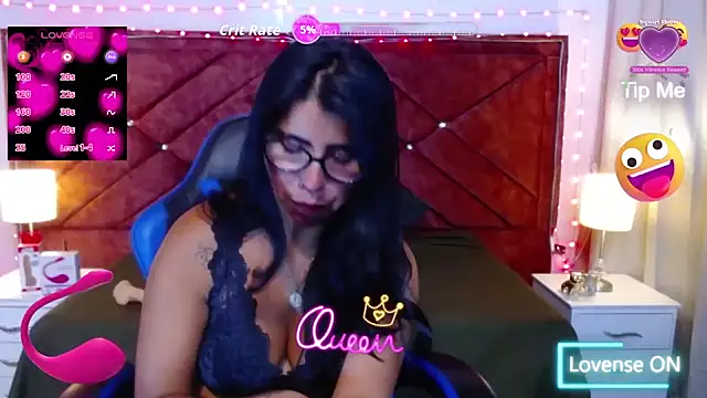 Alisha_Gamskar13 webcam