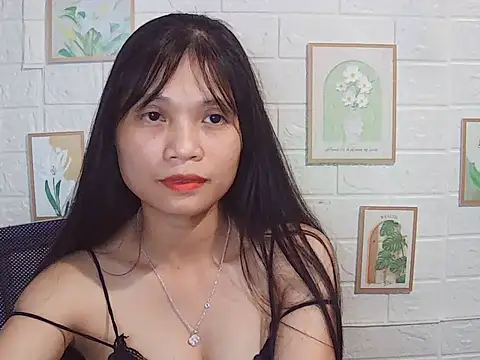 -Lucie-e webcam