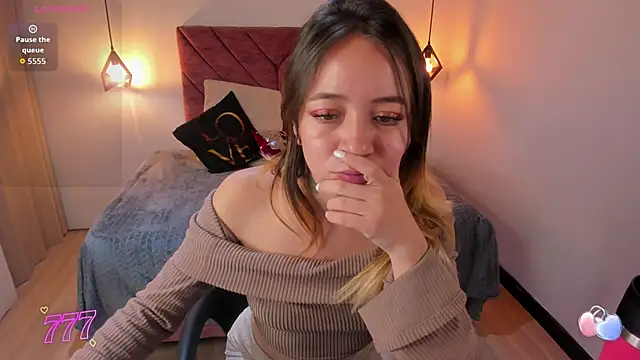 Emma_Petite__ webcam