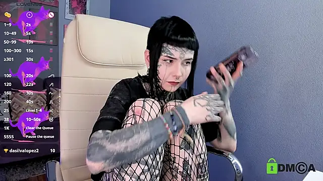 Bloood__Mary webcam