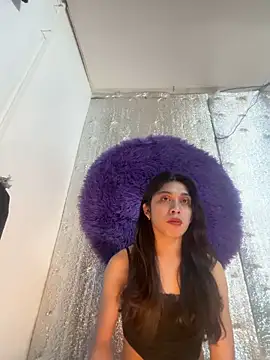 RoseAmarie webcam