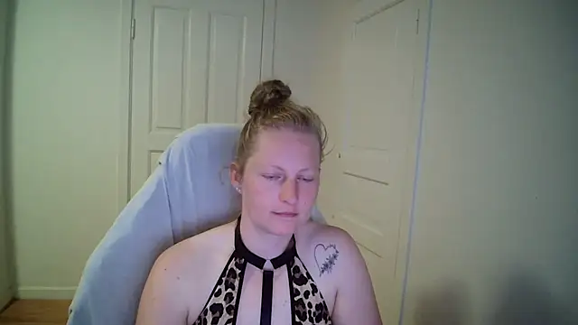 Girlnina-1995 webcam