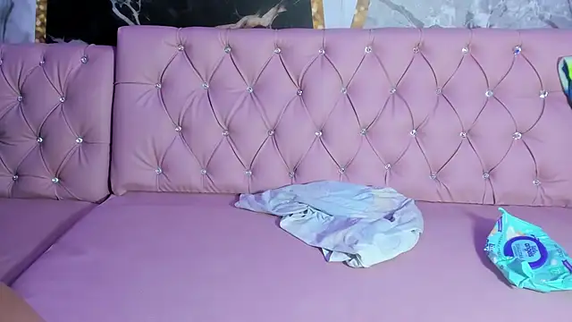 miacam-hot webcam