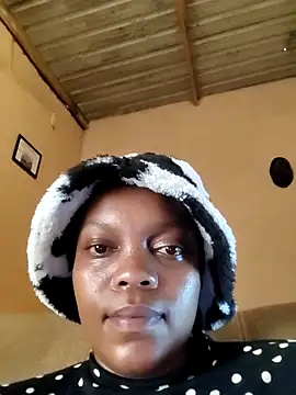 EbonyBuu webcam