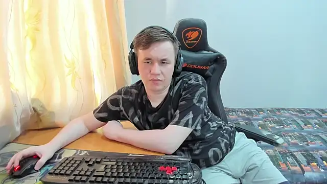 iliaskrislove webcam