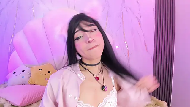 AliiceWonderland_ webcam