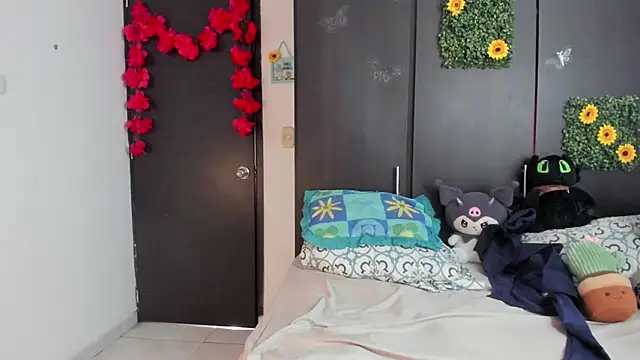 Soda - Trans webcam sex chat