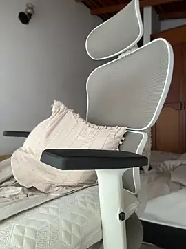 GabriSaenz webcam