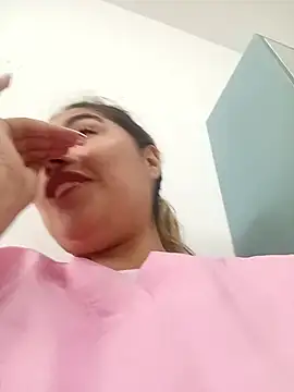 Sofia_Honey1 webcam